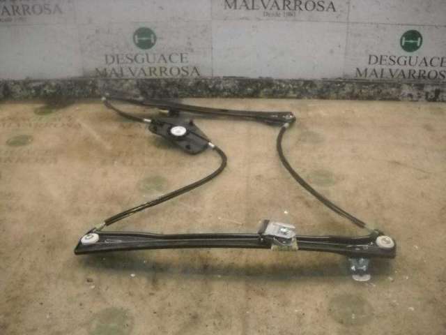 Mecanismo de acionamento de vidro da porta dianteira direita 1K4837462A VAG