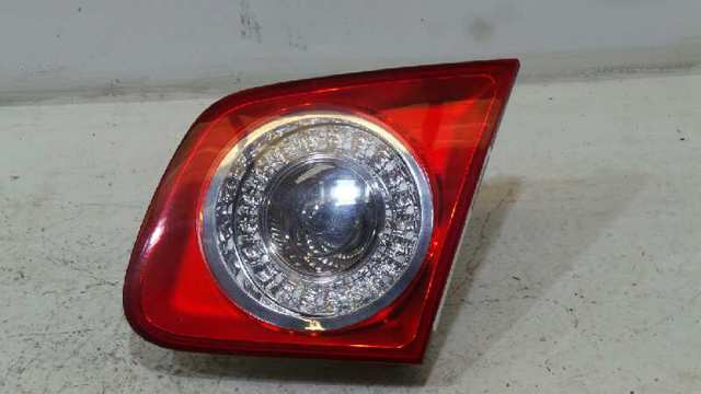 Lanterna traseira direita interna 1K5945094G VAG
