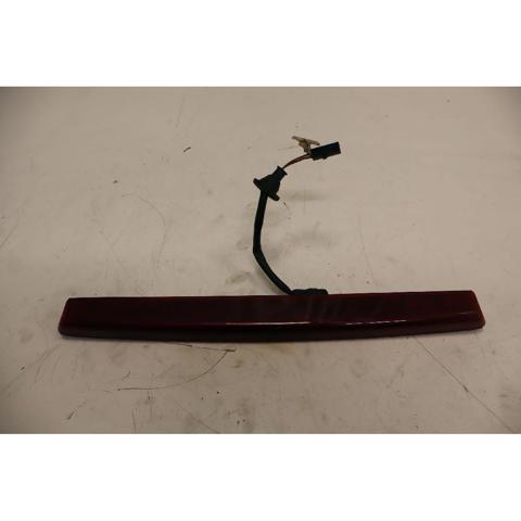 Sinal de parada traseiro adicional 1K8945087 VAG