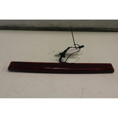 Sinal de parada traseiro adicional 1K8945087 VAG
