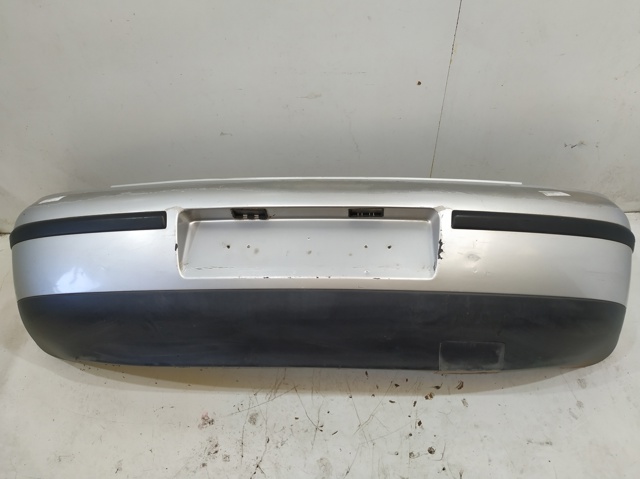Pára-choque traseiro 1M6807421H VAG