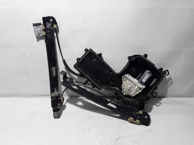Motor de acionamento de vidro da porta dianteira esquerda 1P0837401E VAG