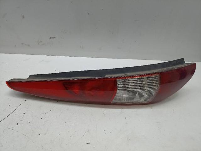 Lanterna traseira esquerda 1S7113A603CC FORD