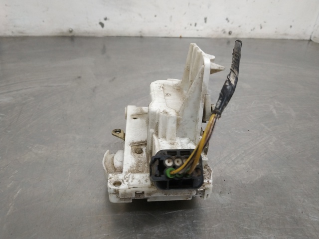 1S7AF21812KA Ford