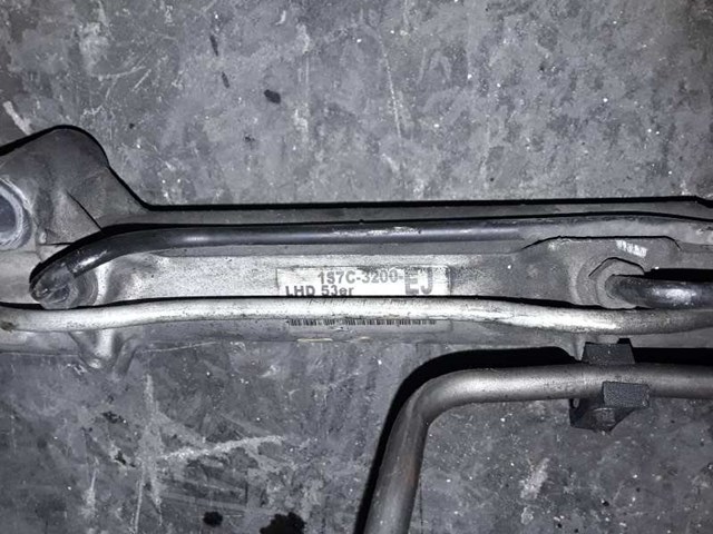 1S7C3200 Ford