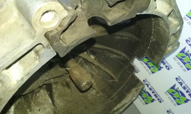 1S7R7002AD Ford