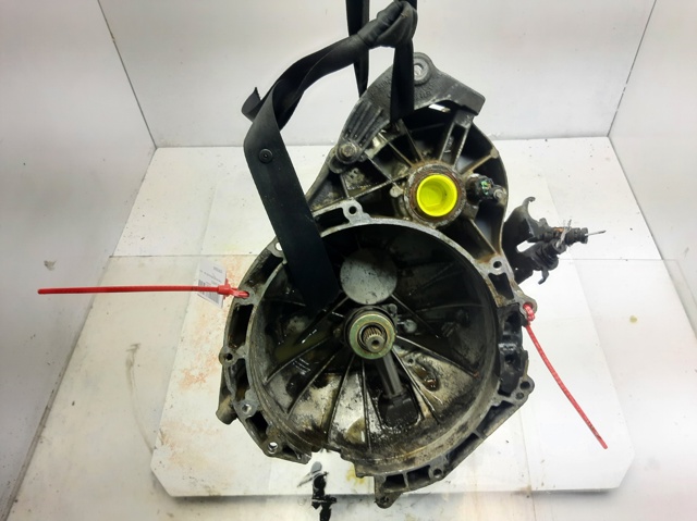 1S7R7002AD Ford
