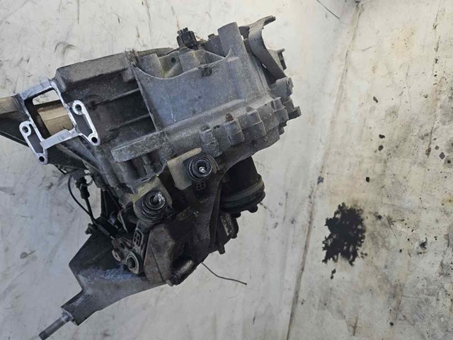 1S7R7002FE Ford