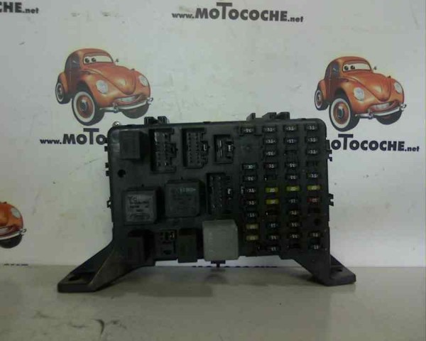Unidade traseira do salão de dispositivos de segurança 1S7T14A073AE FORD