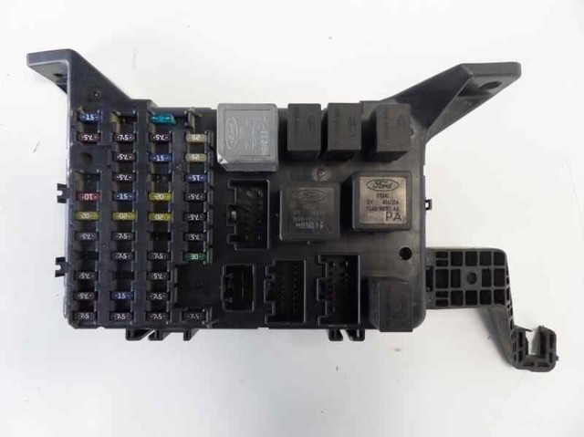 Unidade traseira do salão de dispositivos de segurança 1S7T14A073AE FORD