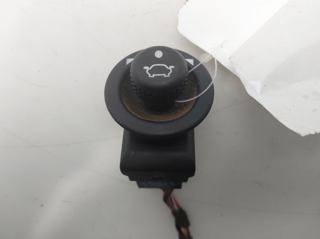 1S7T17B676AA Ford
