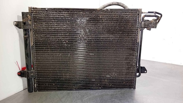 Radiador de aparelho de ar condicionado 1T0820411C VAG