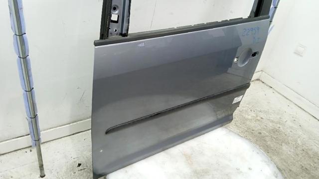 Porta dianteira esquerda 1T0831055AA VAG