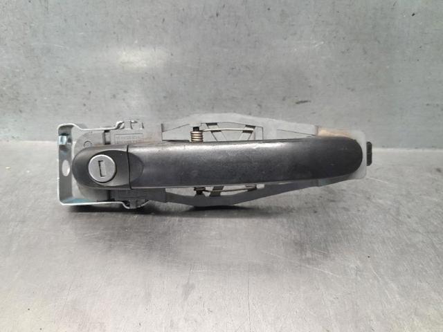 Suporte de maçaneta externa da porta dianteira esquerda 1T0837885B VAG