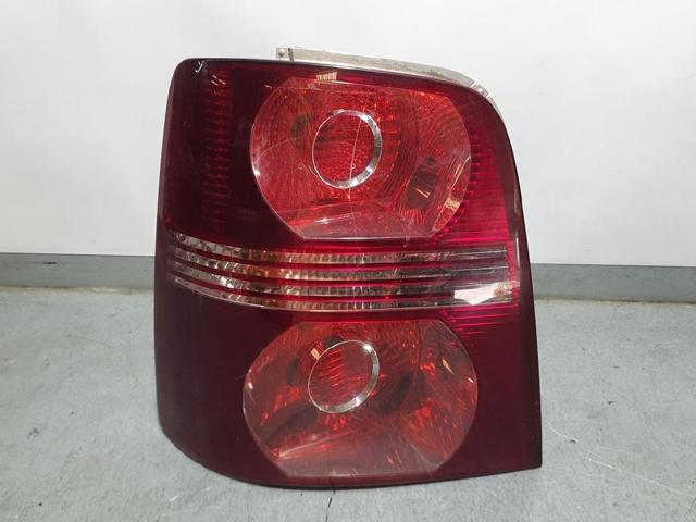 Lanterna traseira esquerda 1T0945095N VAG