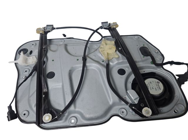 Motor de acionamento de vidro da porta dianteira direita 1T0959702D VAG
