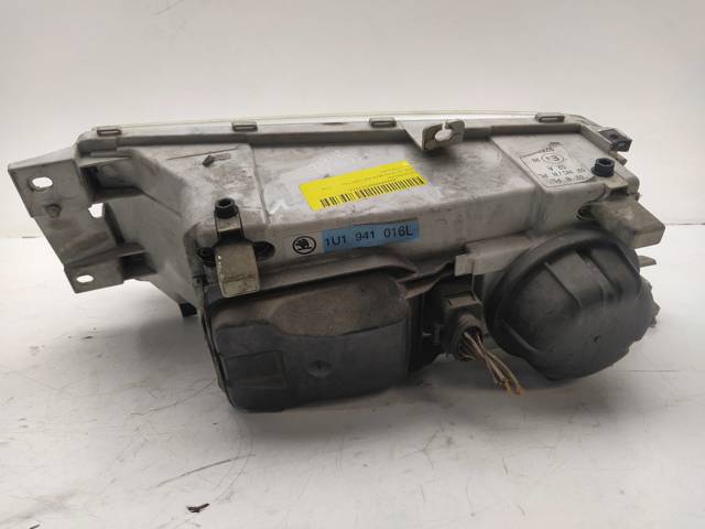 Luz direita 1U1941016L VAG