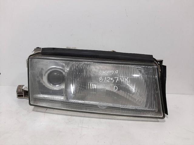 Luz direita 1U1941018A VAG