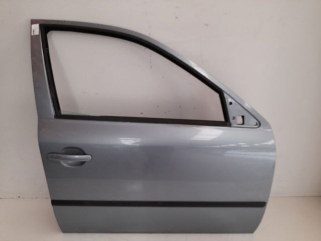 Porta dianteira direita 1U4831052 VAG