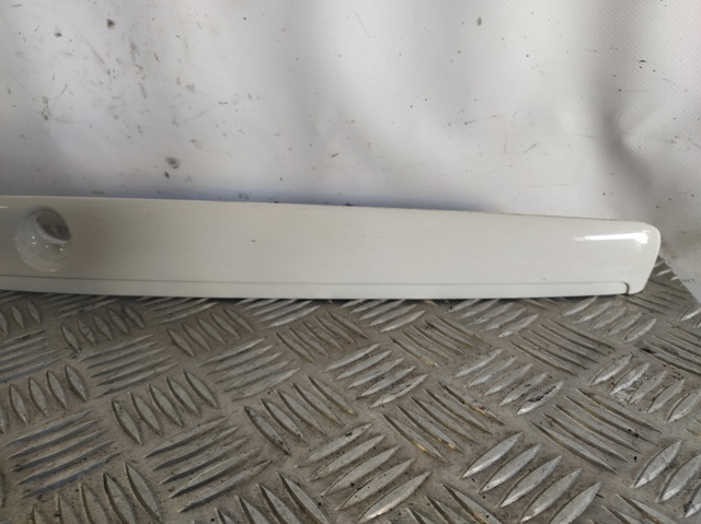 Moldura de tampa de porta-malas 1U6827577E VAG