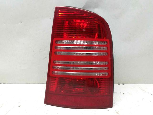 Lanterna traseira direita 1U9945096 VAG