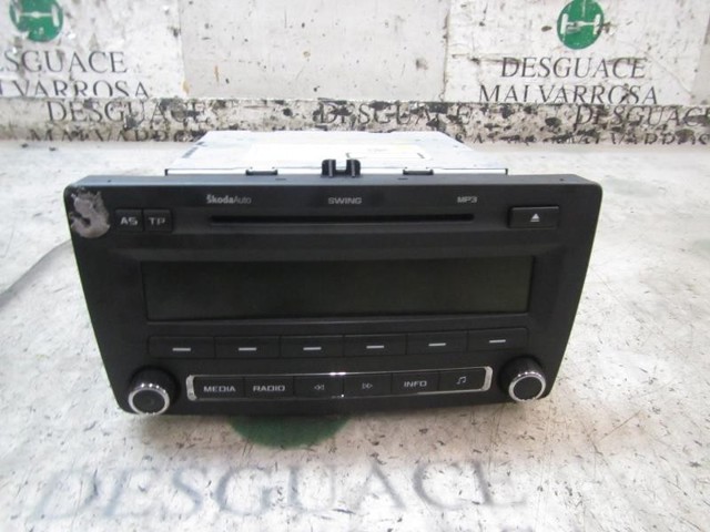 Aparelhagem de som (rádio AM/FM) 1Z0035161M VAG