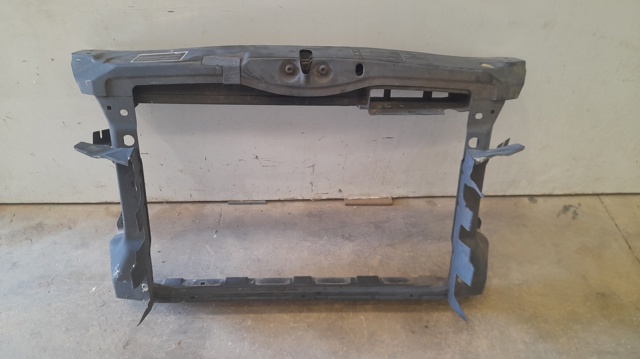 Suporte do radiador montado (painel de montagem de fixação das luzes) 1Z0805591D VAG