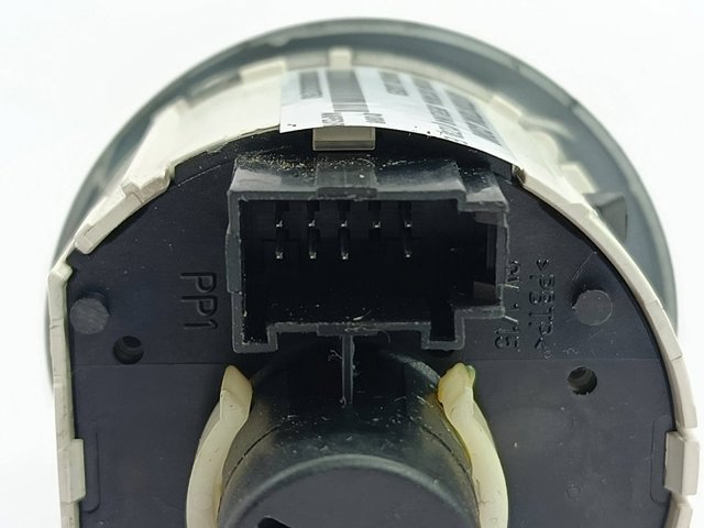 Comutador das luzes no "painel de instrumentos" 1Z0941431C VAG