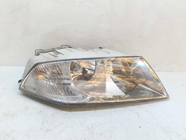 Luz direita 1Z1941018P VAG