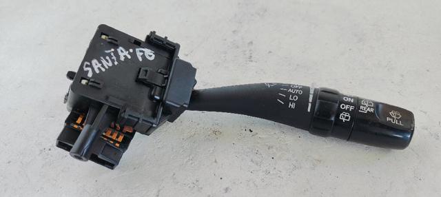 Comutador direito instalado na coluna da direção 200002559 HYUNDAI