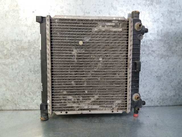 Radiador de esfriamento de motor 2015004603 MERCEDES