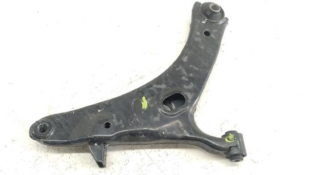 Braço oscilante inferior direito de suspensão dianteira 20202SC001 SUBARU