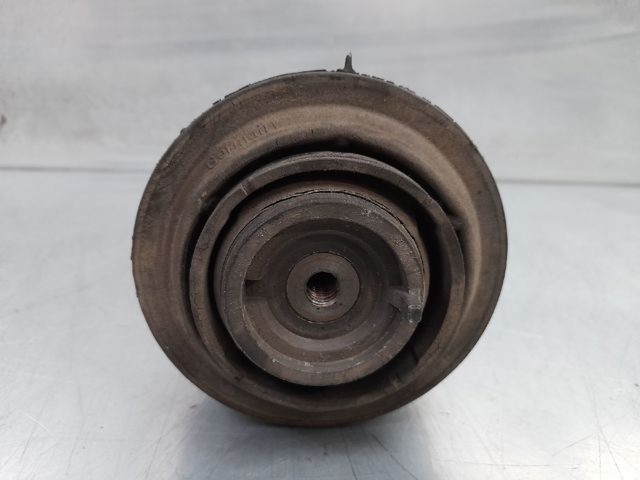 Coxim (suporte) esquerdo/direito de motor 2022403417 MERCEDES