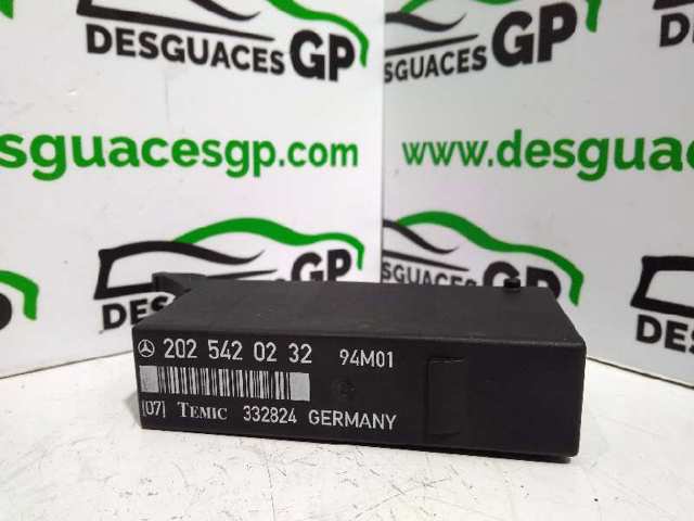 2025420232 Mercedes