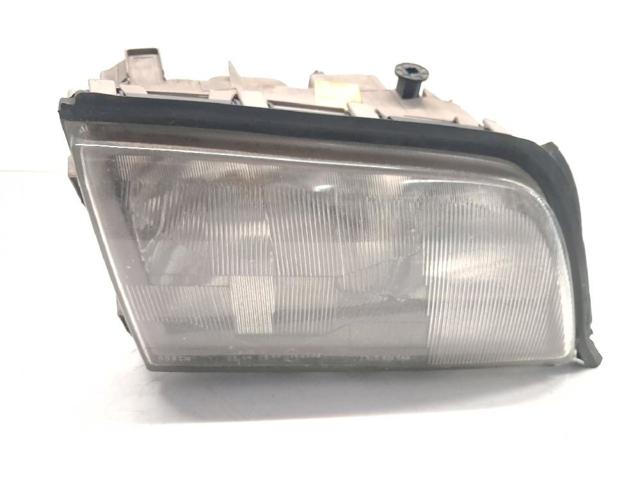 Luz direita para Mercedes C W202