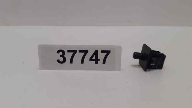Sensor de fechamento de portas (interruptor de fim de carreira) 2028202110 MERCEDES