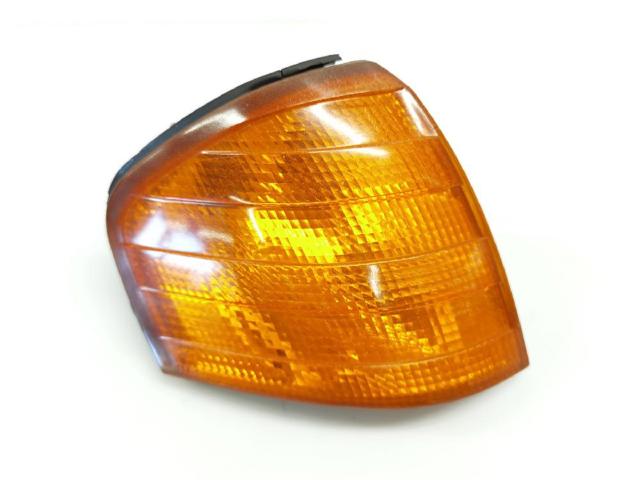 Pisca-pisca direito 2028260643 MERCEDES