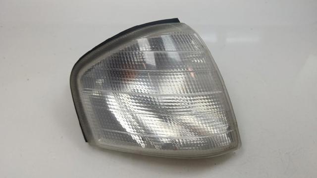 Pisca-pisca direito 2028260843 MERCEDES