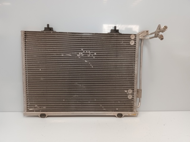 Radiador de aparelho de ar condicionado 2028300970 MERCEDES