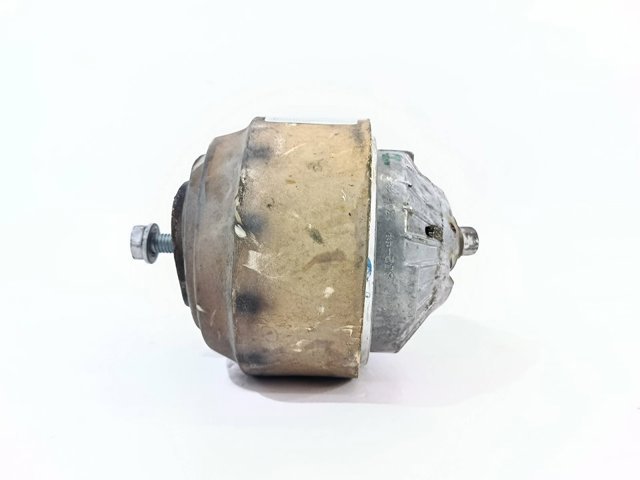 Coxim (suporte) esquerdo/direito de motor 2032401217 MERCEDES