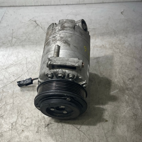 2032811 Ford