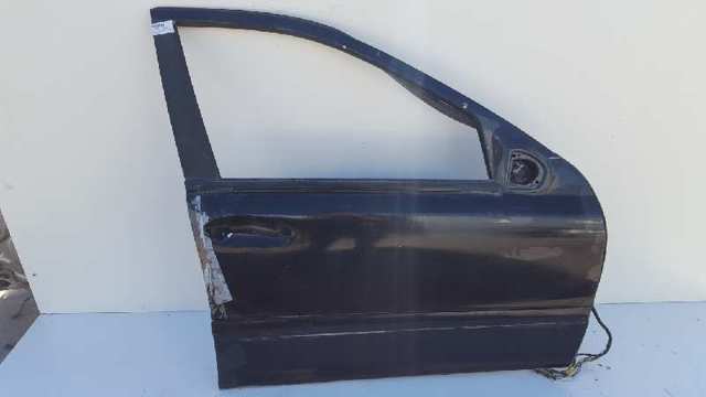 Porta dianteira direita 2037200205 MERCEDES