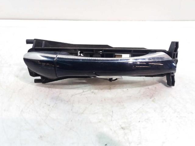 Suporte de maçaneta externa da porta traseira direita 2037601034 MERCEDES