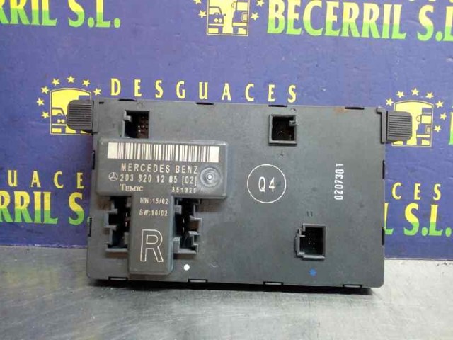 Módulo de conforto da porta dianteira 2038201285 MERCEDES