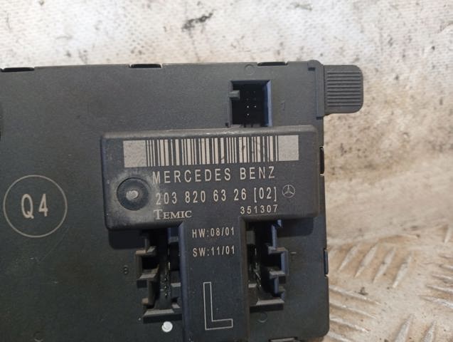 Módulo de conforto da porta dianteira 2038206326 MERCEDES