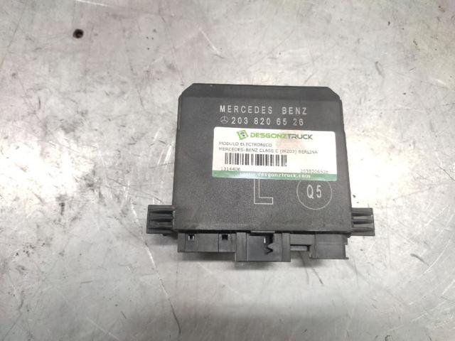 Módulo de conforto da porta traseira 2038206526 MERCEDES