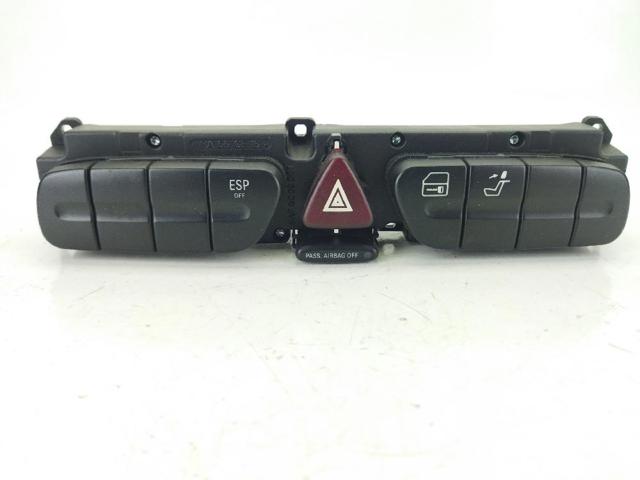 2038215679 Mercedes