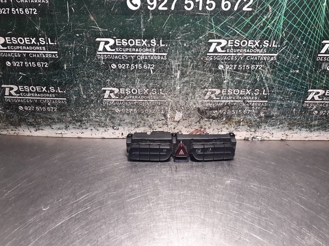 2038215679 Mercedes