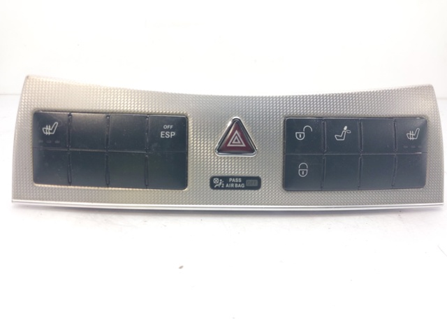 2038215679 Mercedes