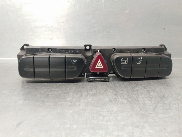 2038215679 Mercedes